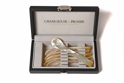 Set of 6 mother-of-pearl spoons
